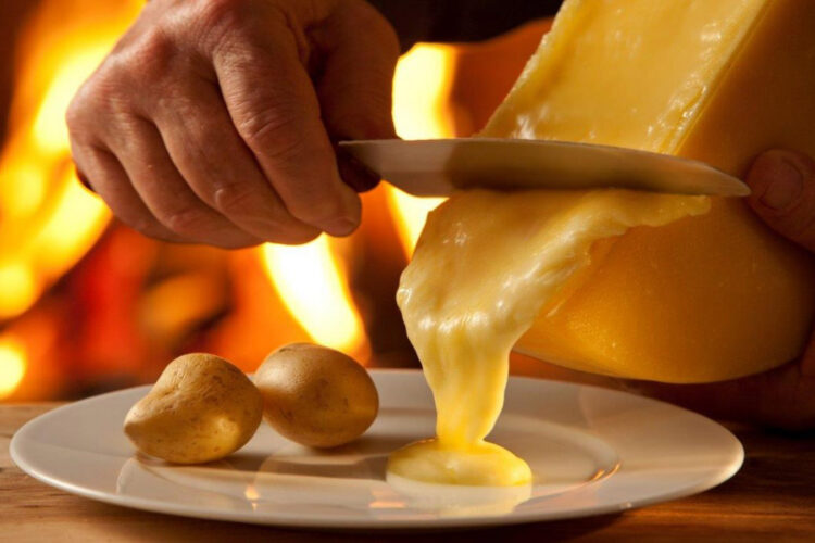 La raclette valaisanne